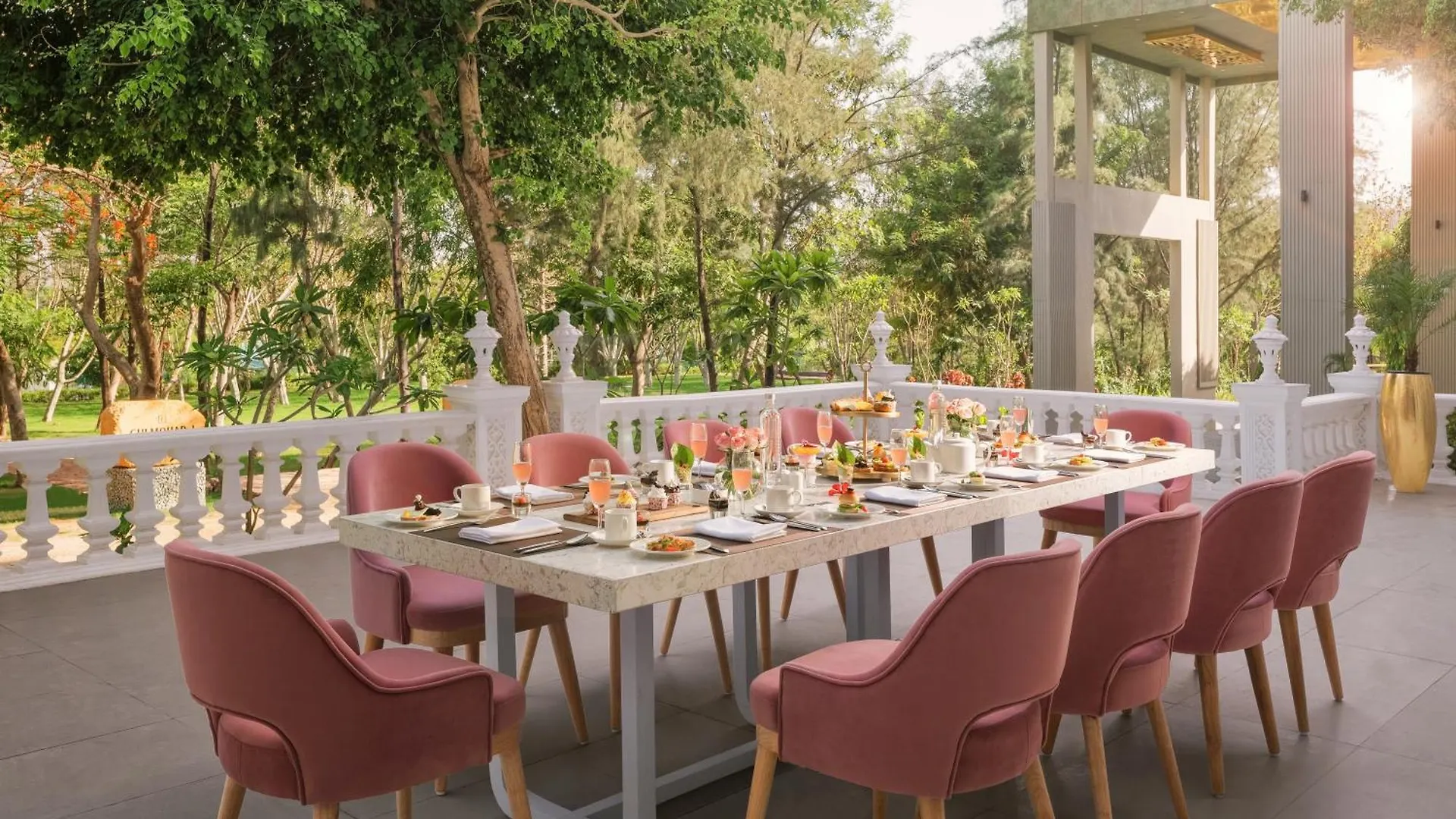 Essentia Luxury Resort & Spa Udaipur 5*,  India