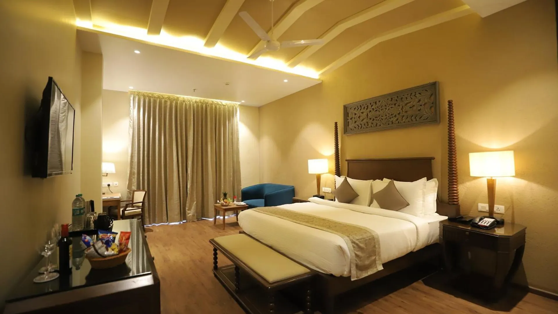 Hotel Essentia Luxury Resort & Spa Udaipur