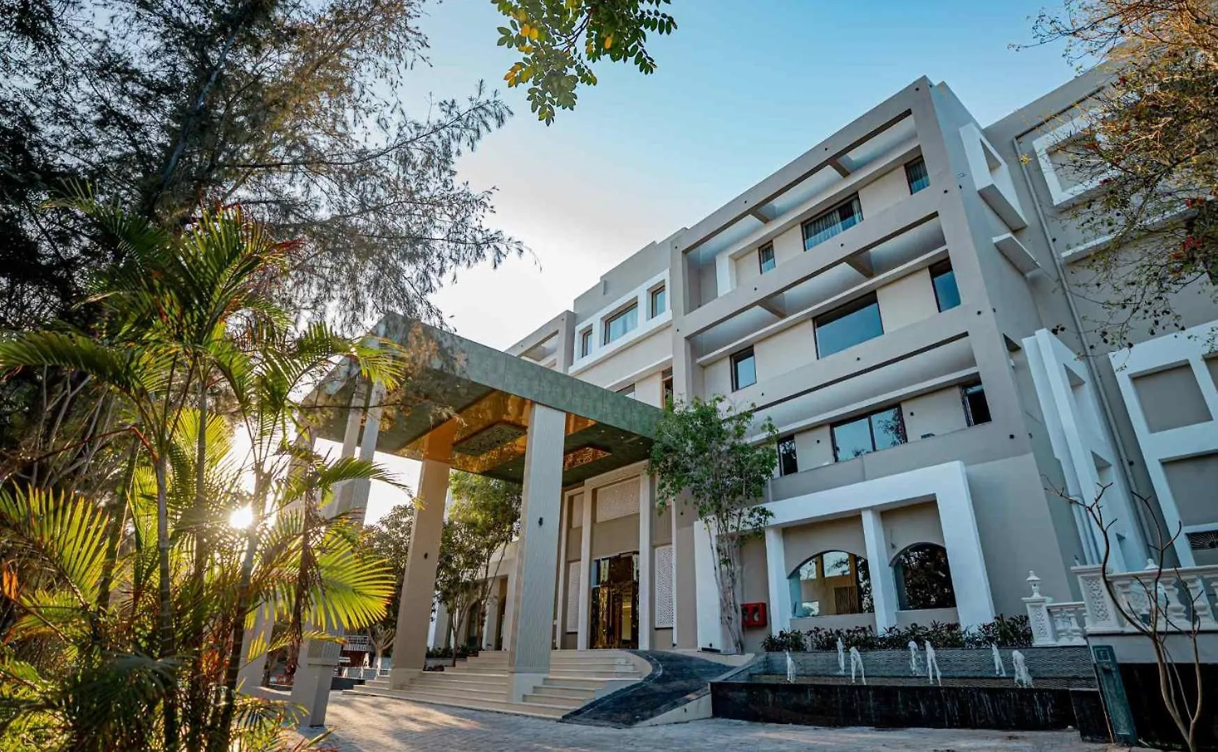 Essentia Luxury Resort & Spa Udaipur Hotel